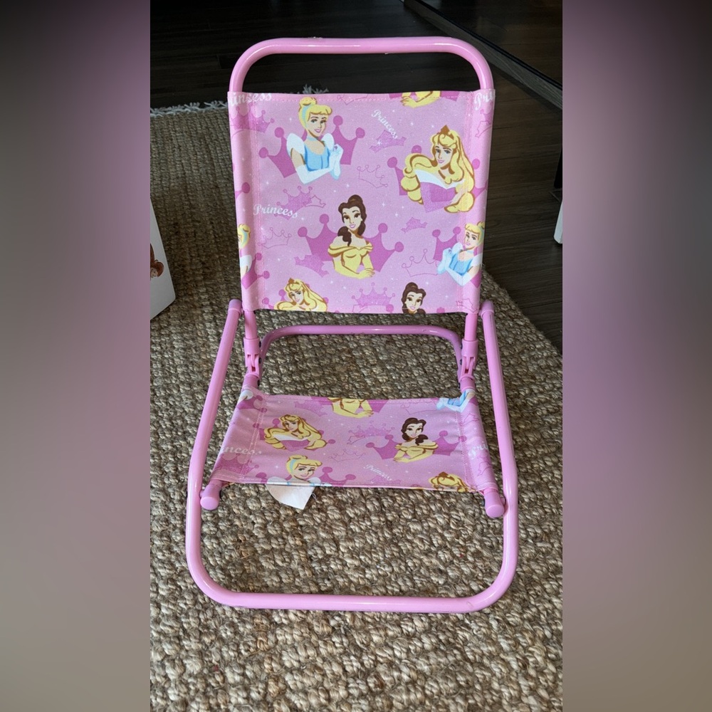 Vintage princess beach chair